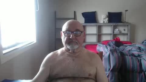 Snapshot of onemoretime65 chatting on 03-26-26, 02:44 Onemoretime65 online show from 03-26-26, 02:44