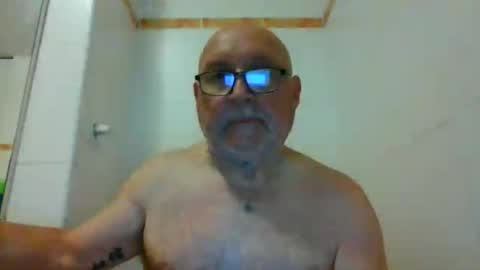 Snapshot of onemoretimebis chatting on 06-18-26, 05:08 Onemoretimebis online show from 06-18-26, 05:08