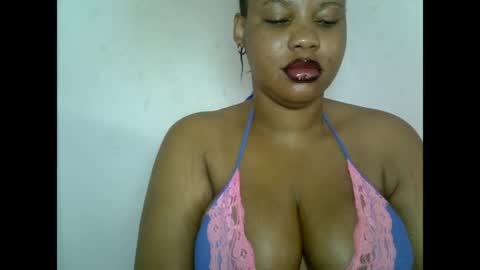 Snapshot of oneofdbestchubbygaloncb chatting on 05-28-26, 04:21 oneofdbestchubbygaloncb online show from 05-28-26, 04:21