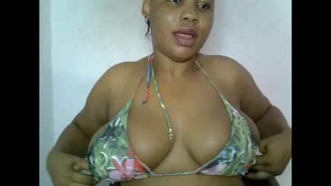 Snapshot of oneofdbestchubbygaloncb chatting on 06-02-26, 06:26 oneofdbestchubbygaloncb online show from 06-02-26, 06:26