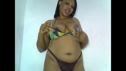Snapshot of oneofdbestchubbygaloncb chatting on 06-03-26, 06:35 oneofdbestchubbygaloncb online show from 06-03-26, 06:35