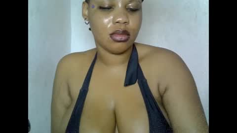 Snapshot of oneofdbestchubbygaloncb chatting on 06-11-26, 02:53 oneofdbestchubbygaloncb online show from 06-11-26, 02:53