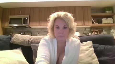 couple mature milf bigboobs curvy mommydaddy online show from 01-26-25, 04:20