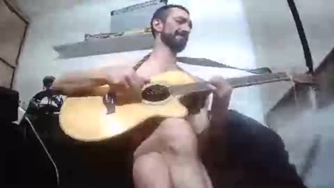 Snapshot of onfirebigman chatting on 03-01-25, 07:08 Giorgeo Armani online show from 03-01-25, 07:08