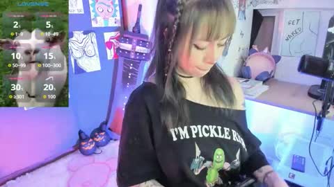 Snapshot of oni_dakotta chatting on 10-17-25, 11:35 oni_dakotta online show from 10-17-25, 11:35