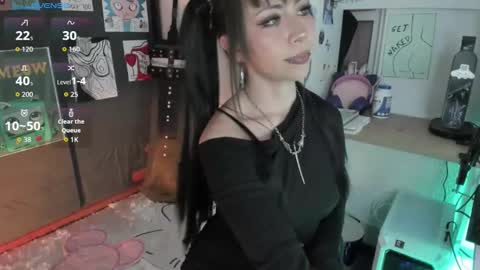 Snapshot of oni_dakotta chatting on 10-31-25, 07:59 oni_dakotta online show from 10-31-25, 07:59