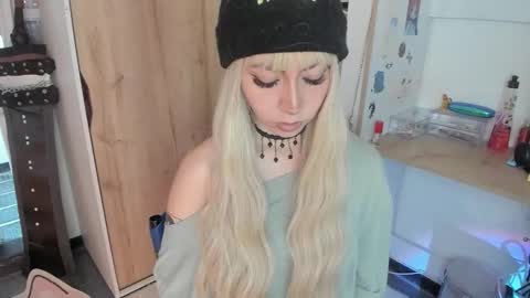 Snapshot of oni_dakotta chatting on 02-18-26, 02:35 oni_dakotta online show from 02-18-26, 02:35