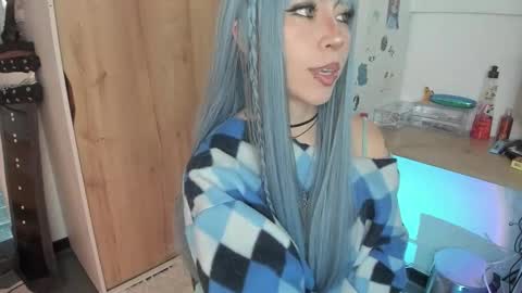 Snapshot of oni_dakotta chatting on 02-19-26, 12:12 oni_dakotta online show from 02-19-26, 12:12