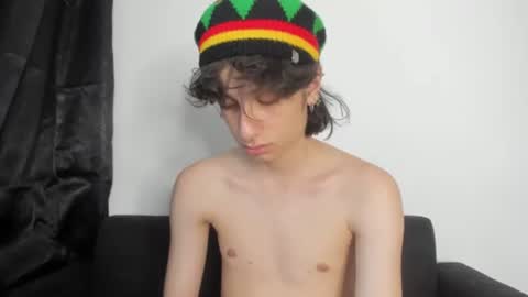 onion_knight420 online show from 07-28-26, 11:17