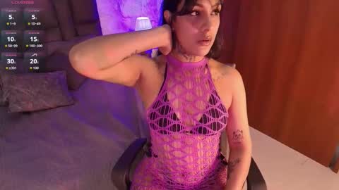 Snapshot of onixxx_ chatting on 02-08-26, 03:54 Daniela online show from 02-08-26, 03:54