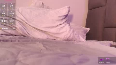 Snapshot of onixxx_ chatting on 03-07-26, 08:50 Daniela online show from 03-07-26, 08:50