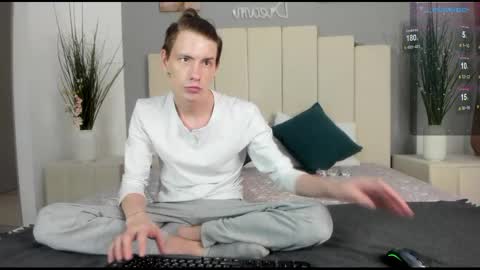 Erick  online show from 03-03-25, 04:25