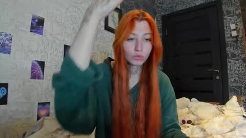 Snapshot of only_iva21 chatting on 09-17-25, 04:08 Iva online show from 09-17-25, 04:08
