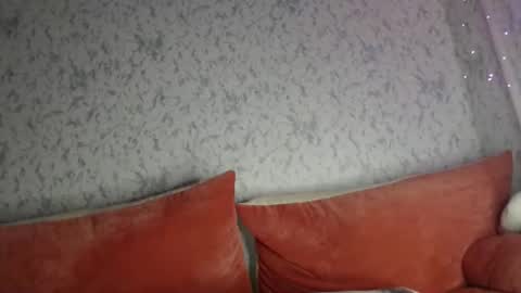 Amalia online show from 02-12-25, 09:43