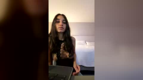bellalove online show from 08-04-26, 02:30