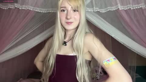 Eva online show from 05-14-26, 08:43