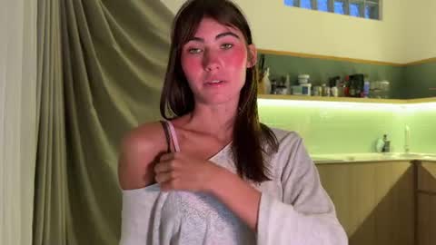 Helen online show from 06-29-26, 10:10