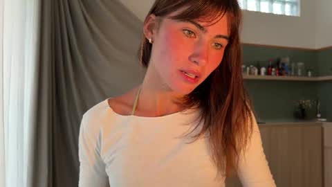Helen online show from 07-05-26, 10:28