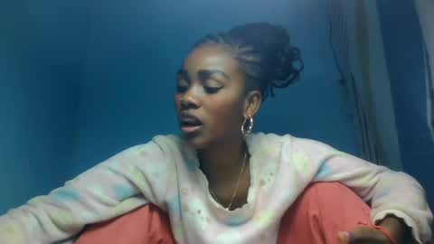 Snapshot of oooorazanasoa chatting on 07-10-26, 05:15 oooorazanasoa online show from 07-10-26, 05:15