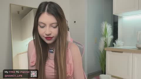 Snapshot of oops_my_english chatting on 05-27-26, 07:11 Nancy online show from 05-27-26, 07:11
