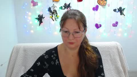 Snapshot of oovanessahotts chatting on 02-26-25, 09:10 Vanessa online show from 02-26-25, 09:10