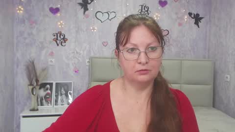 Snapshot of oovanessahotts chatting on 03-05-25, 12:11 Vanessa online show from 03-05-25, 12:11