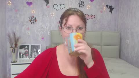 Snapshot of oovanessahotts chatting on 03-07-25, 12:56 Vanessa online show from 03-07-25, 12:56
