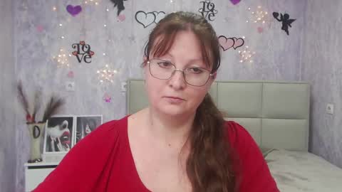 Snapshot of oovanessahotts chatting on 03-10-25, 09:10 Vanessa online show from 03-10-25, 09:10