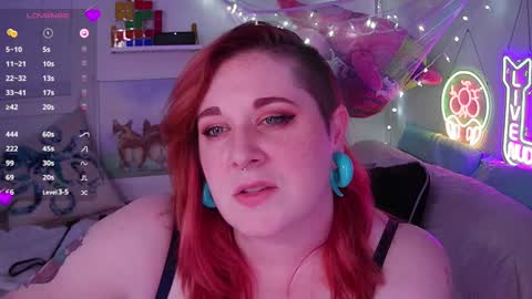 Snapshot of opalreigning chatting on 12-11-24, 09:41 Opal online show from 12-11-24, 09:41