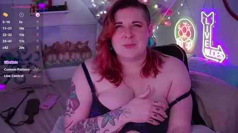 Snapshot of opalreigning chatting on 01-30-25, 01:10 Opal online show from 01-30-25, 01:10