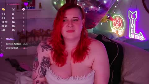 Snapshot of opalreigning chatting on 09-10-25, 07:08 Opal online show from 09-10-25, 07:08