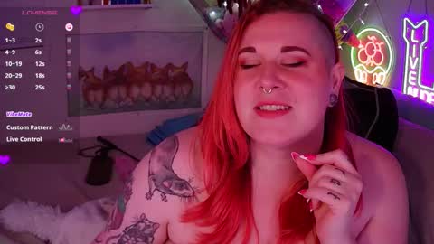 Snapshot of opalreigning chatting on 10-10-25, 08:13 Opal online show from 10-10-25, 08:13