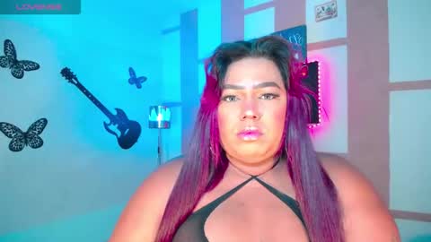 Snapshot of opraxbell chatting on 03-03-26, 01:45 OpraxBell online show from 03-03-26, 01:45