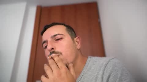 or online show from 10-31-25, 08:48