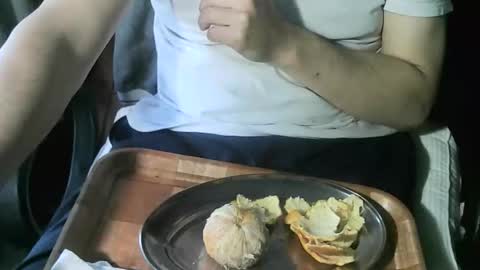 Ore online show from 10-26-25, 09:42