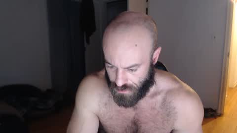 Snapshot of oregon87 chatting on 12-20-24, 02:49 The Oregon Lumberjack online show from 12-20-24, 02:49