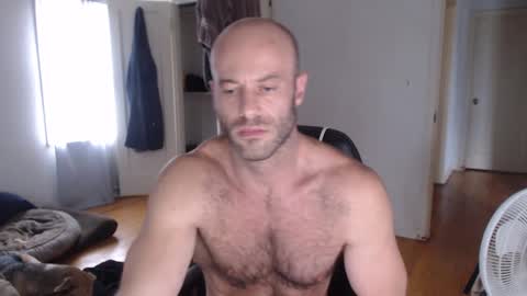 Snapshot of oregon87 chatting on 01-03-25, 09:26 The Oregon Lumberjack online show from 01-03-25, 09:26