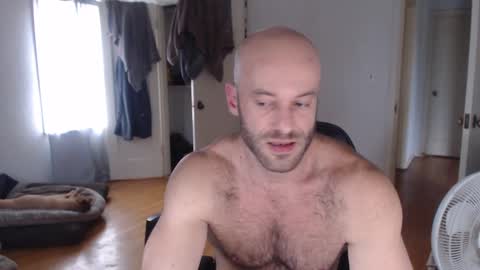 Snapshot of oregon87 chatting on 01-05-25, 09:03 The Oregon Lumberjack online show from 01-05-25, 09:03