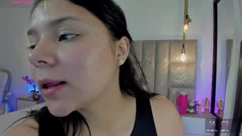 Miss Guzman  online show from 07-28-26, 11:15
