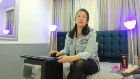 Snapshot of oriana_jhonson chatting on 04-26-26, 01:20 Oriana online show from 04-26-26, 01:20