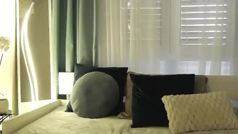orianawade online show from 06-23-26, 05:27