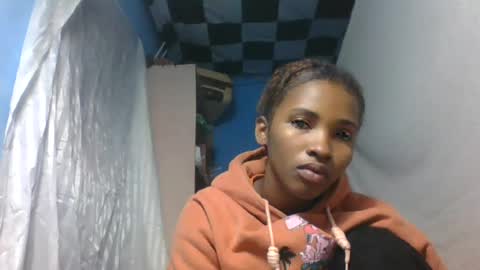 orianie064 online show from 07-14-26, 04:28