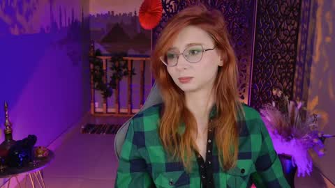 Orianna -  Hi Im into geek culture cosplay crafting LARP games. Shall we play DnD online show from 12-14-24, 12:12
