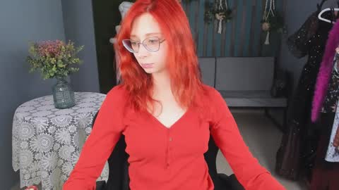 Orianna -  Hi Im into geek culture cosplay crafting LARP games. Shall we play DnD online show from 01-13-25, 09:08