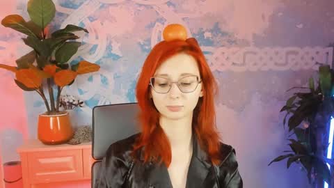 Orianna -  Hi Im into geek culture cosplay crafting LARP games. Shall we play DnD online show from 01-22-25, 04:02