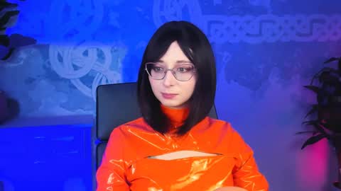 Orianna -  Hi Im into geek culture cosplay crafting LARP games. Shall we play DnD online show from 02-02-25, 04:11