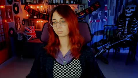Orianna -  Hi Im into geek culture cosplay crafting LARP games. Shall we play DnD online show from 10-21-25, 09:21