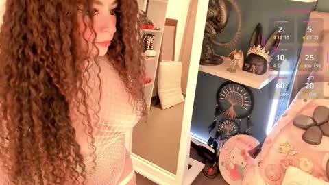 Snapshot of orianna_reed chatting on 11-23-25, 10:04 oriana online show from 11-23-25, 10:04