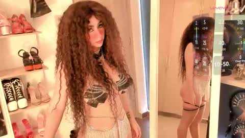 Snapshot of orianna_reed chatting on 12-14-25, 09:58 oriana online show from 12-14-25, 09:58