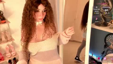 Snapshot of orianna_reed chatting on 01-05-26, 06:44 oriana online show from 01-05-26, 06:44